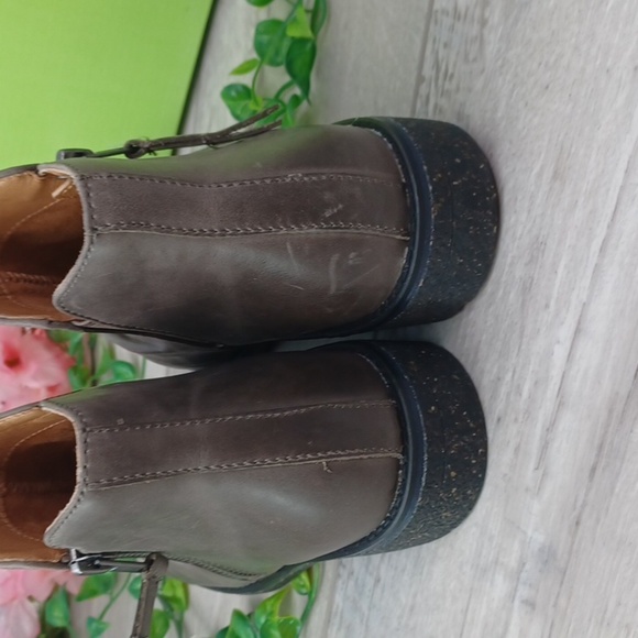 aetrex Mila Low Boot NIB - Picture 9 of 15